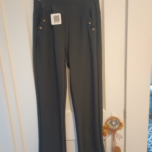 Dress pants - Picture 4 of 12